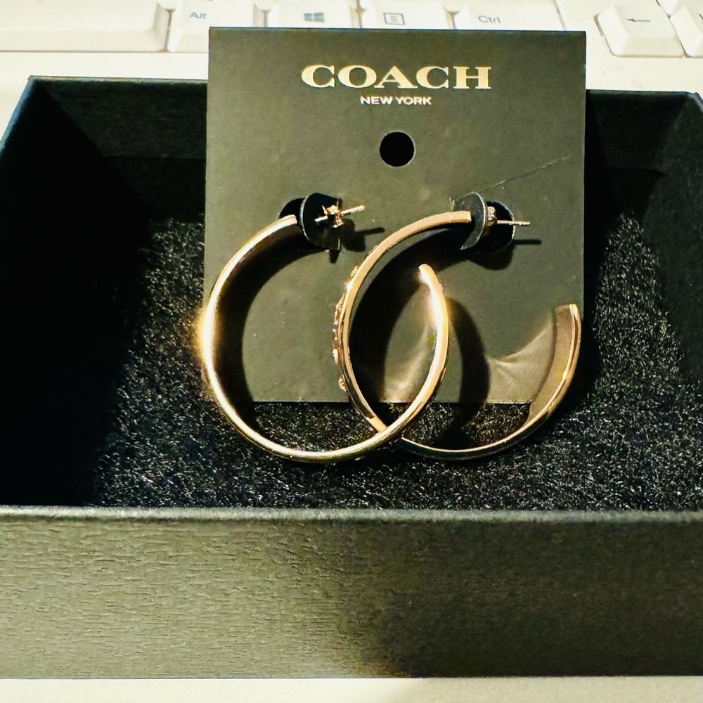 SOLD - Picture 1 of 6